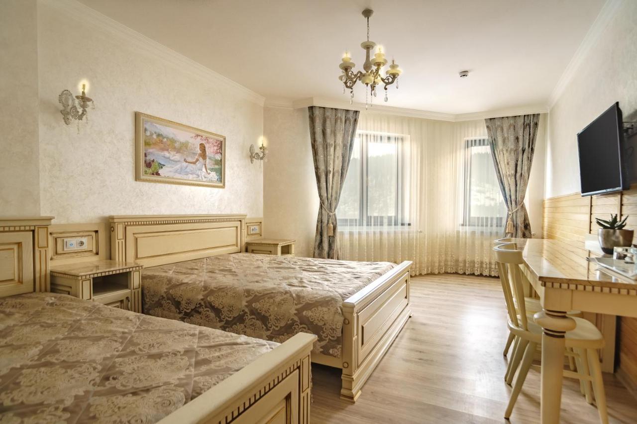 Mardan Palace Spa Resort บูโคเวล ภายนอก รูปภาพ