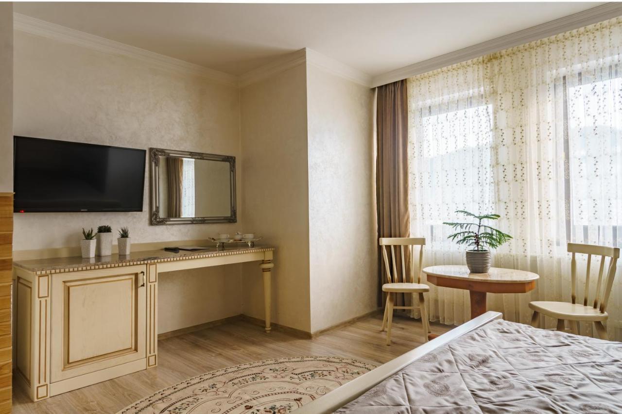 Mardan Palace Spa Resort บูโคเวล ภายนอก รูปภาพ