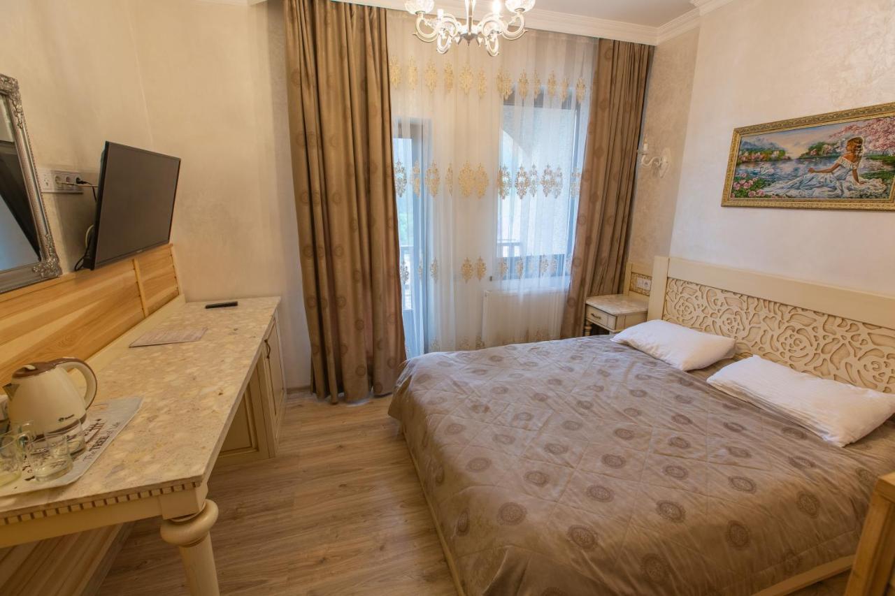 Mardan Palace Spa Resort บูโคเวล ภายนอก รูปภาพ